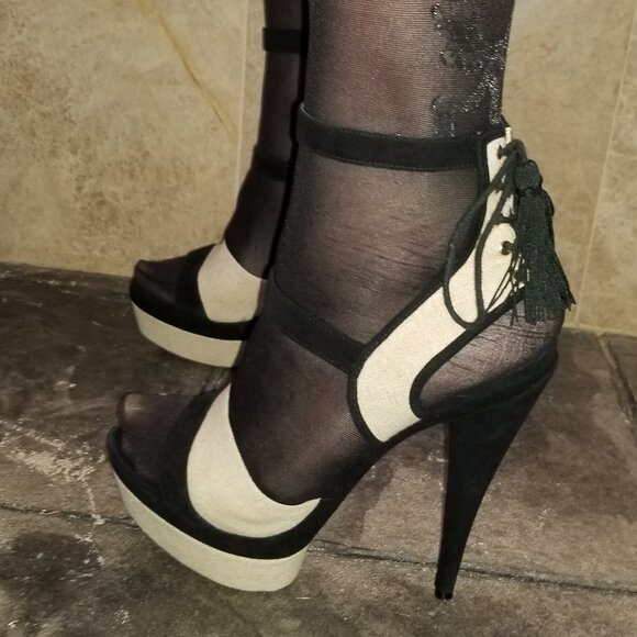 Beautiful black and white platform sandals - Picture 1 of 12
